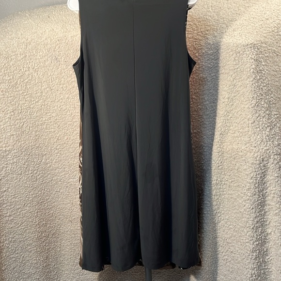 Effortless style by Citiknits  Summer Dress - Picture 5 of 5